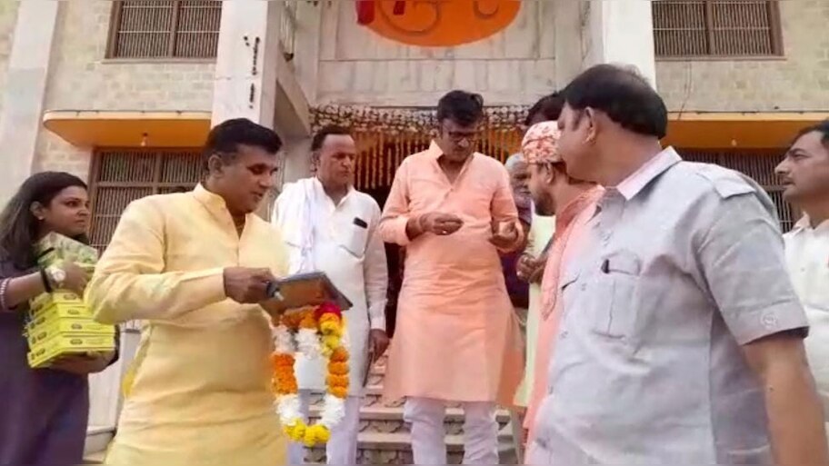 on sharad purnima rajendra rathod praying Shri Do Janti Balaji Dham ...