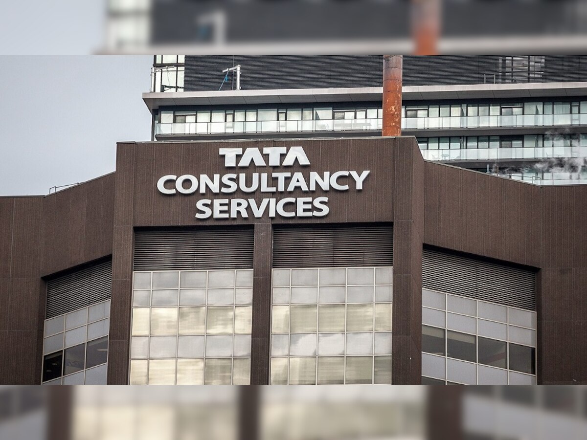 TCS Dividend: शेयरधारकों की हुई बल्ले-बल्ले, कंपनी ने डिविडेंड का किया ऐलान, जानें खाते में कितना आएगा पैसा?