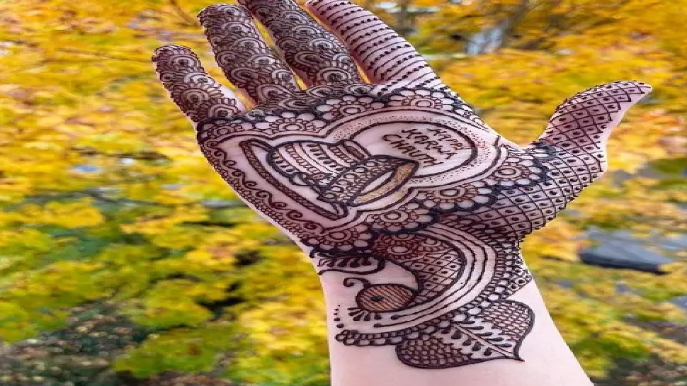 Bk:Mehandi artists near me, Bridal mehandi artist in East Delhi.