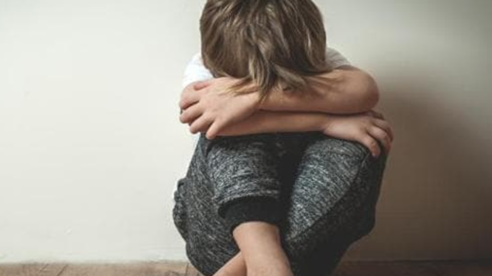 Depression In Children: कोविड के बाद बच्चों में भी होने लगी है डिप्रेशन की समस्या, ऐसे करें इलाज