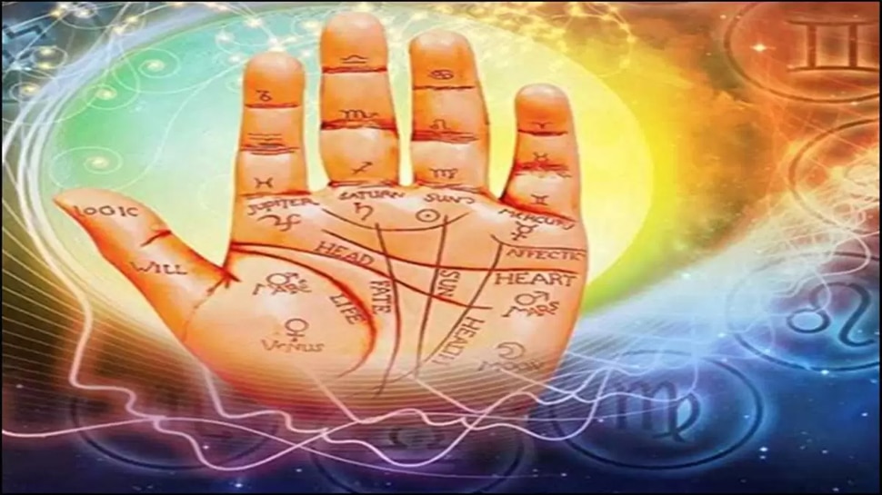 plamistry-these-seven-lucky-signs-on-palm-make-people-rich-palmistry