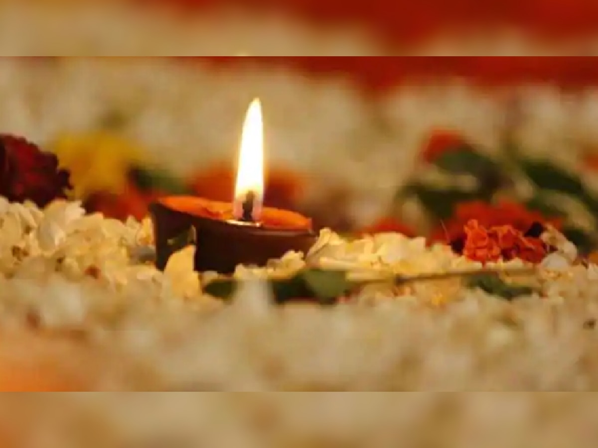 Diwali 2022: दिवाली कब है? जानिए लक्ष्मी पूजा का शुभ मुहूर्त व पूजा विधि
