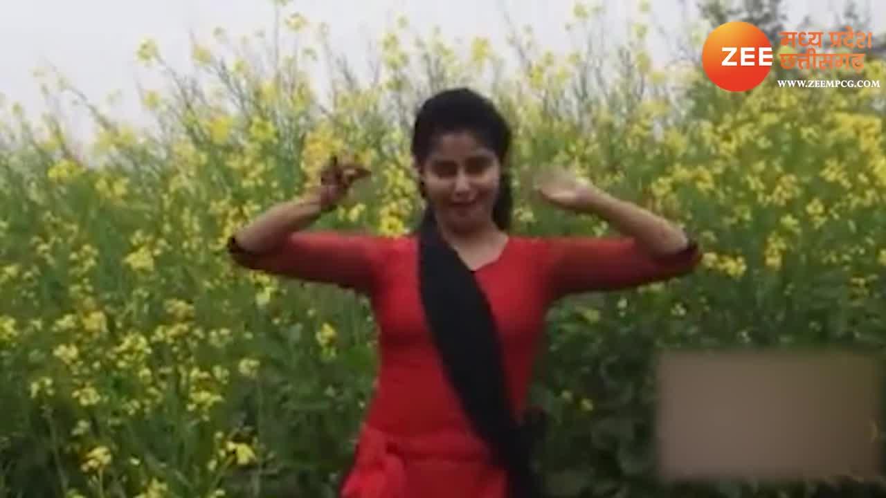 Sarso Ke Khet Me Sex Sexy Videos - viral hariyanvi village girl hot dance Sarso Ke Khet Me sapna choudhary  song Gajban Pani Ne Chali Sarso Ke Khet mein snmp | à¤¸à¤°à¤¸à¥‹ à¤•à¥‡ à¤–à¥‡à¤¤ à¤®à¥‡à¤‚ à¤²à¤¡à¤•à¥€ à¤•à¤¾  à¤¡à¤¾à¤‚à¤¸ à¤¦à¥‡à¤–à¤¨à¥‡ à¤²à¤¾à¤¯à¤•,