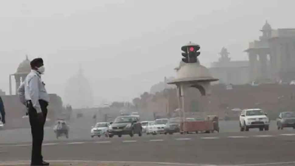 Delhi-NCR Pollution: दिवाली से पहले दिल्ली में प्रदूषण ‘खराब’ स्तर पर, सेंट्रल कमेटी ने लोगों से सावधान रहने को कहा