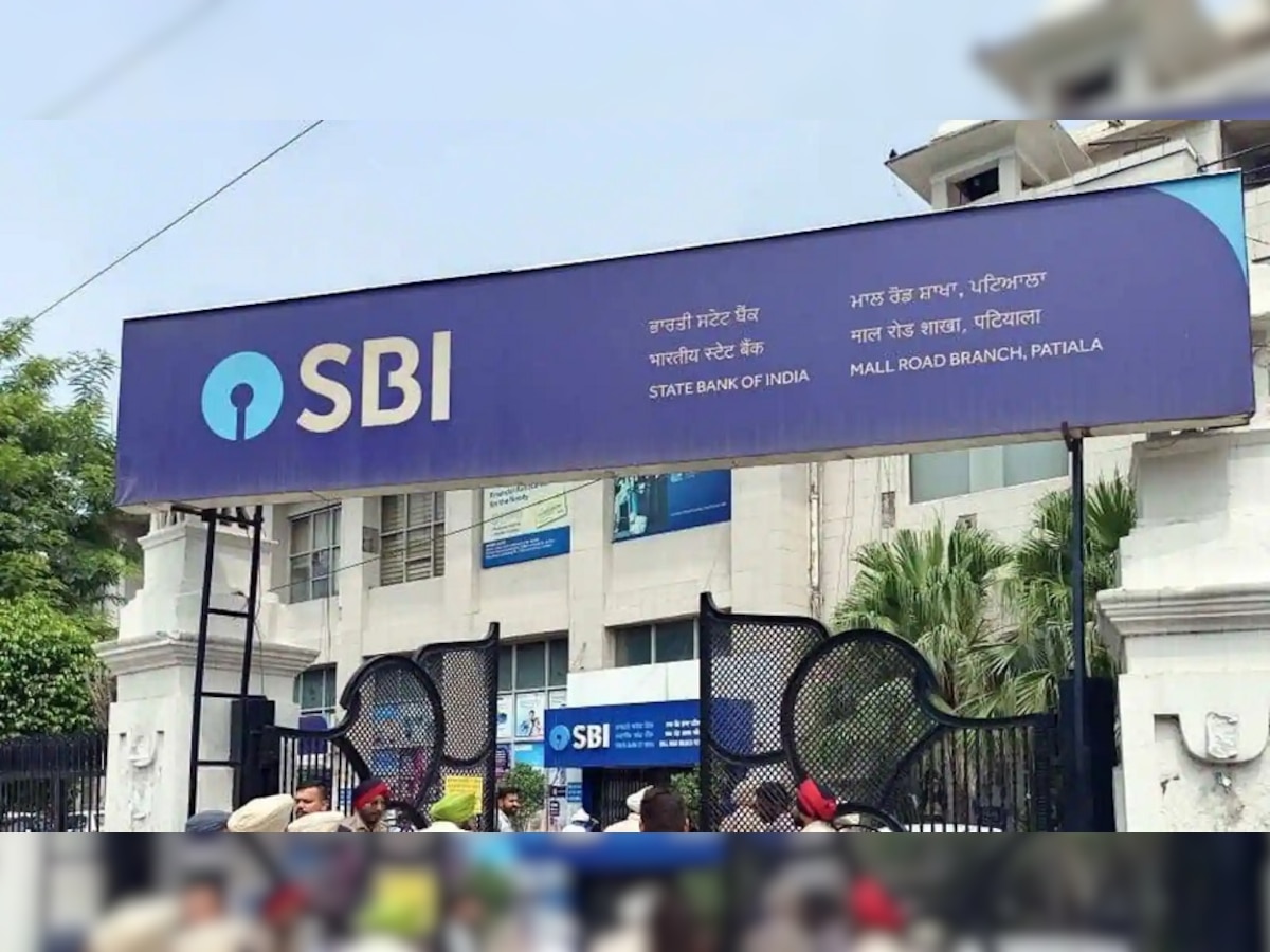 SBI के करोड़ों ग्राहकों की हुई बल्ले-बल्ले, दिवाली से पहले बैंक ने कर दिया बड़ा ऐलान