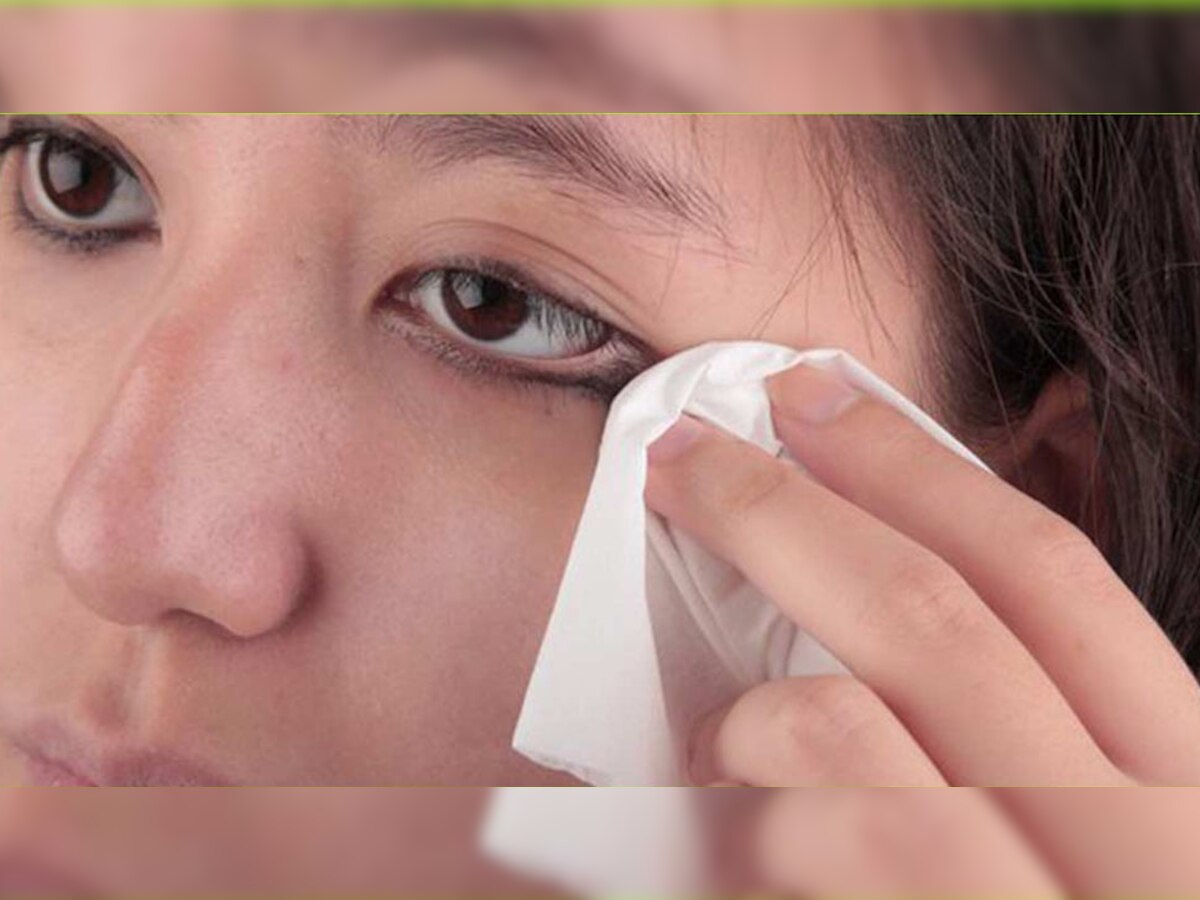 Eye Care Tips: क्या धुंधली दिखने लगी हैं चीजें? न करें लापरवाही, हो सकती हैं ये बड़ी बीमारियां; तुरंत करवा लें चेक