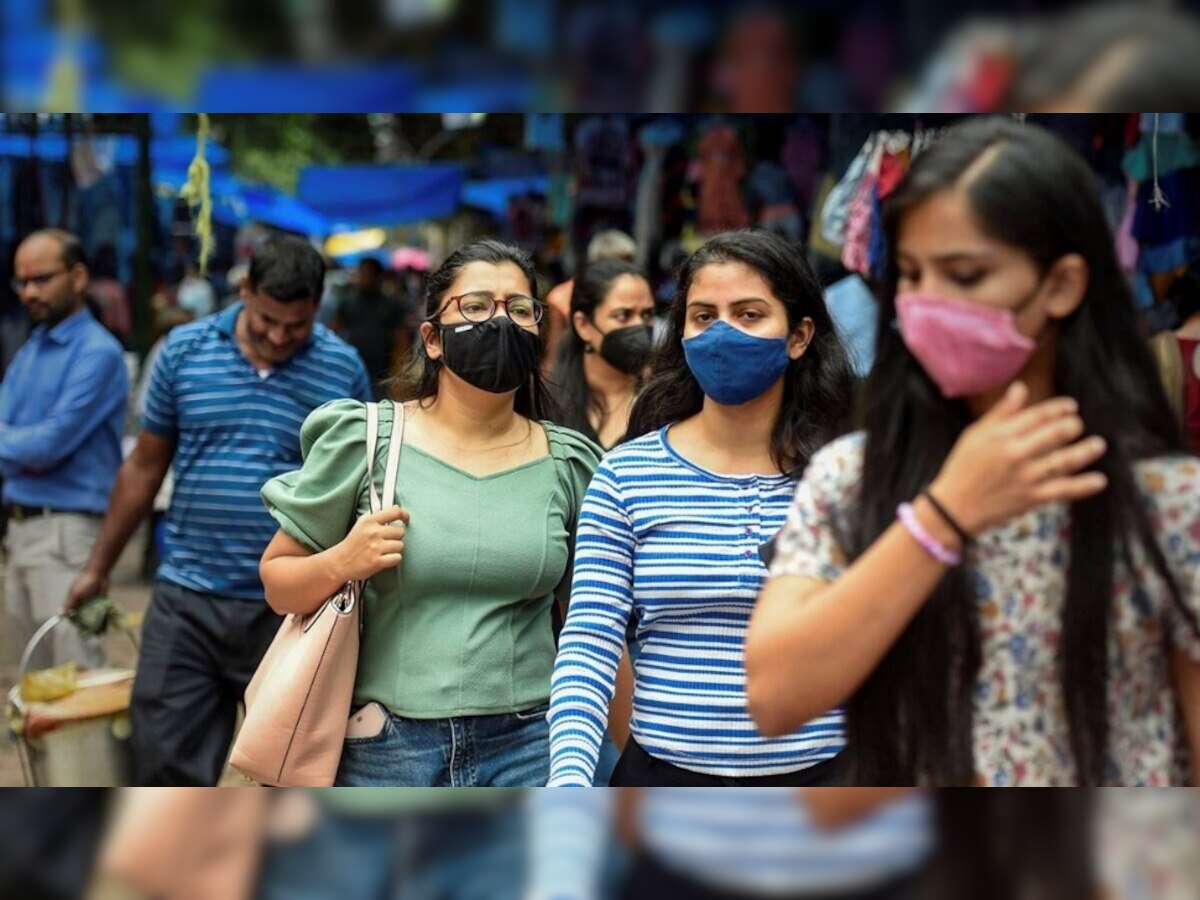 Mask: दिल्ली में मास्क को लेकर केजरीवाल सरकार का बड़ा फैसला, लोगों को अब नहीं देना होगा जुर्माना  