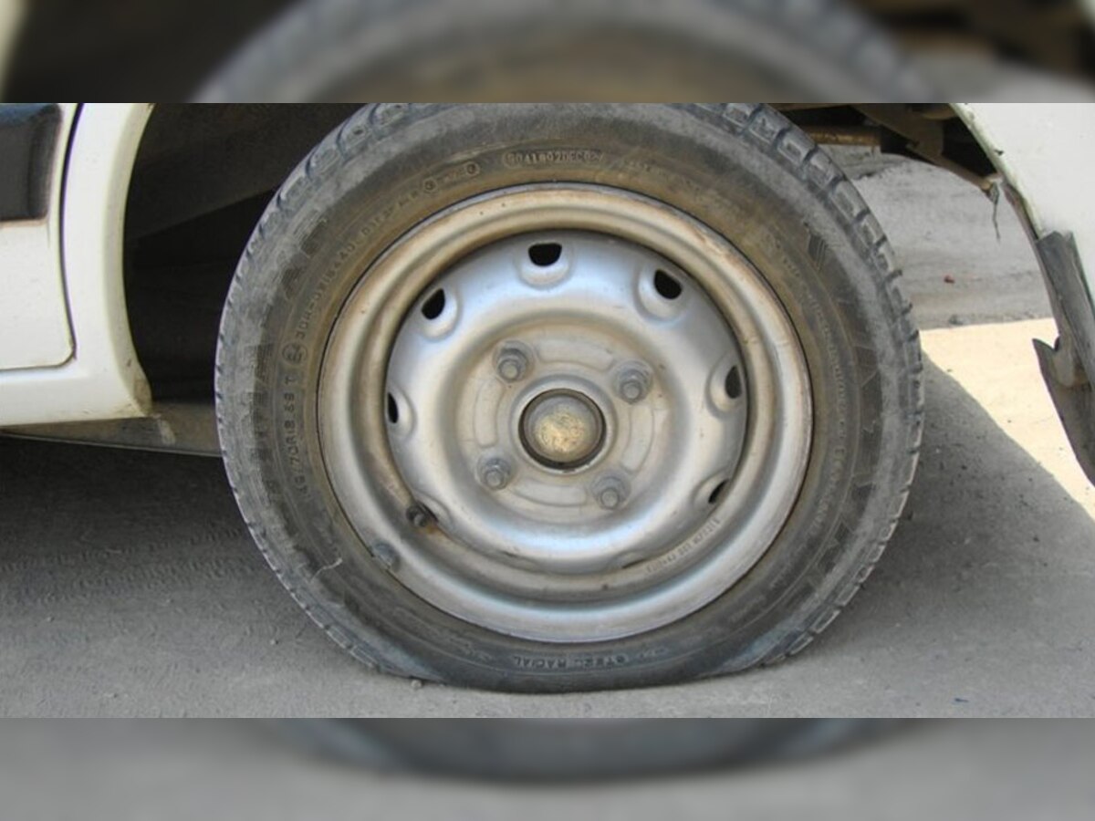 Car-Bike Tyre Care: गाड़ी के टायर जल्दी घिसने से हैं परेशान? अपना लें ये 5 टिप्स, सालों साल नहीं होगी दिक्कत