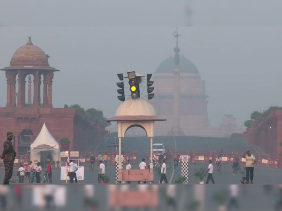 दिल्ली में हवा का स्तर खराब.