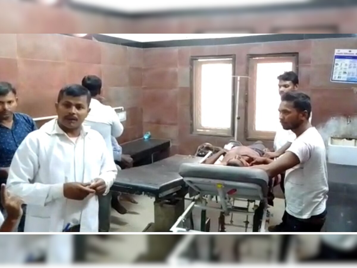 मिर्जापुर में अंधविश्वास के नाम पर युवक ने खुद की बलि दी, शीतला माता मंदिर में ब्लेड से काटा गला