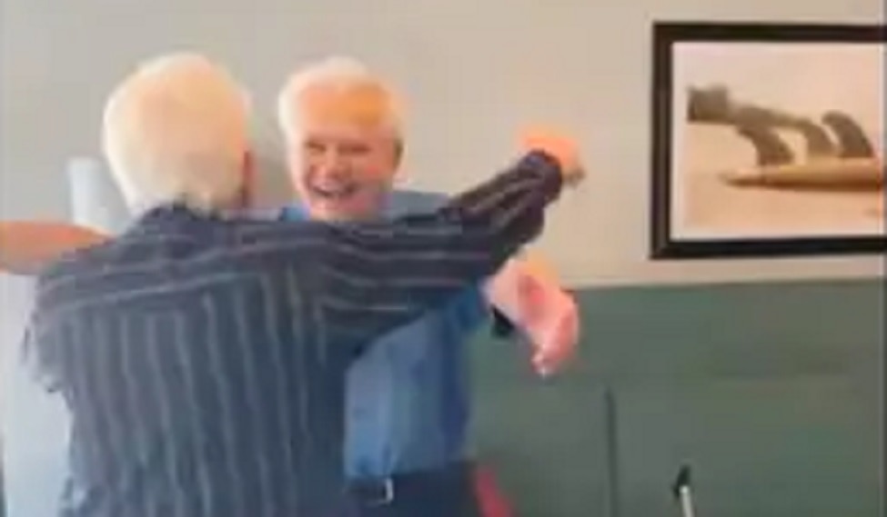 after 75 years two army friend of world war two meet and they got ...