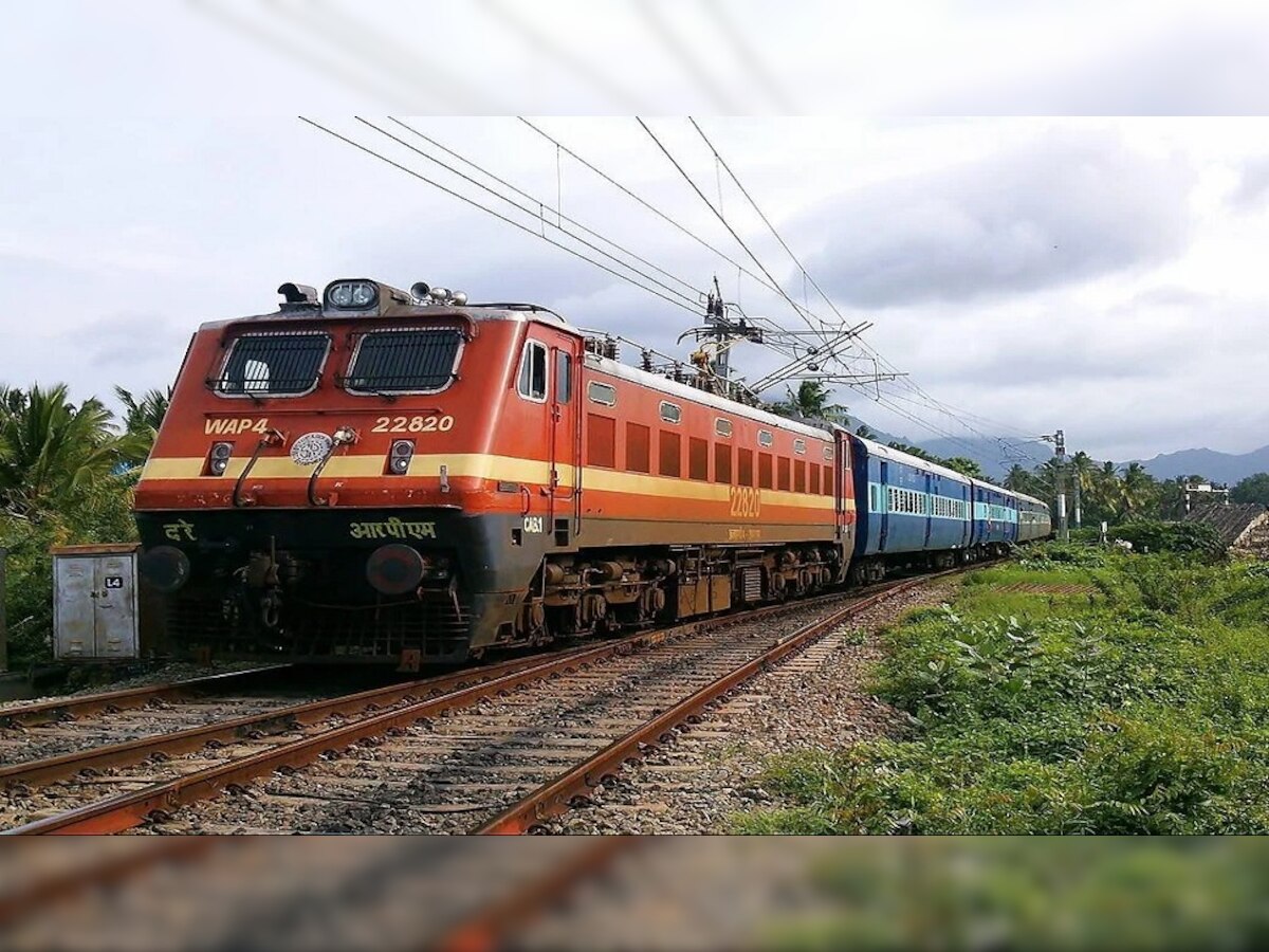 रेलवे ने छठ के लिए शुरू की 124 पूजा स्पेशल ट्रेन, यात्रियों का बिहार आना होगा आसान