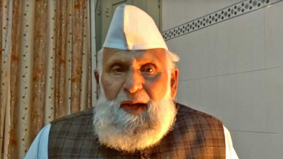 भारत में भी बने अक़्लियती पीएम, समाजवादी एमपी ने मिलाई थरूर की हां में हां भारत में भी बने अक़्लियती पीएम, समाजवादी एमपी ने मिलाई थरूर की हां में हां