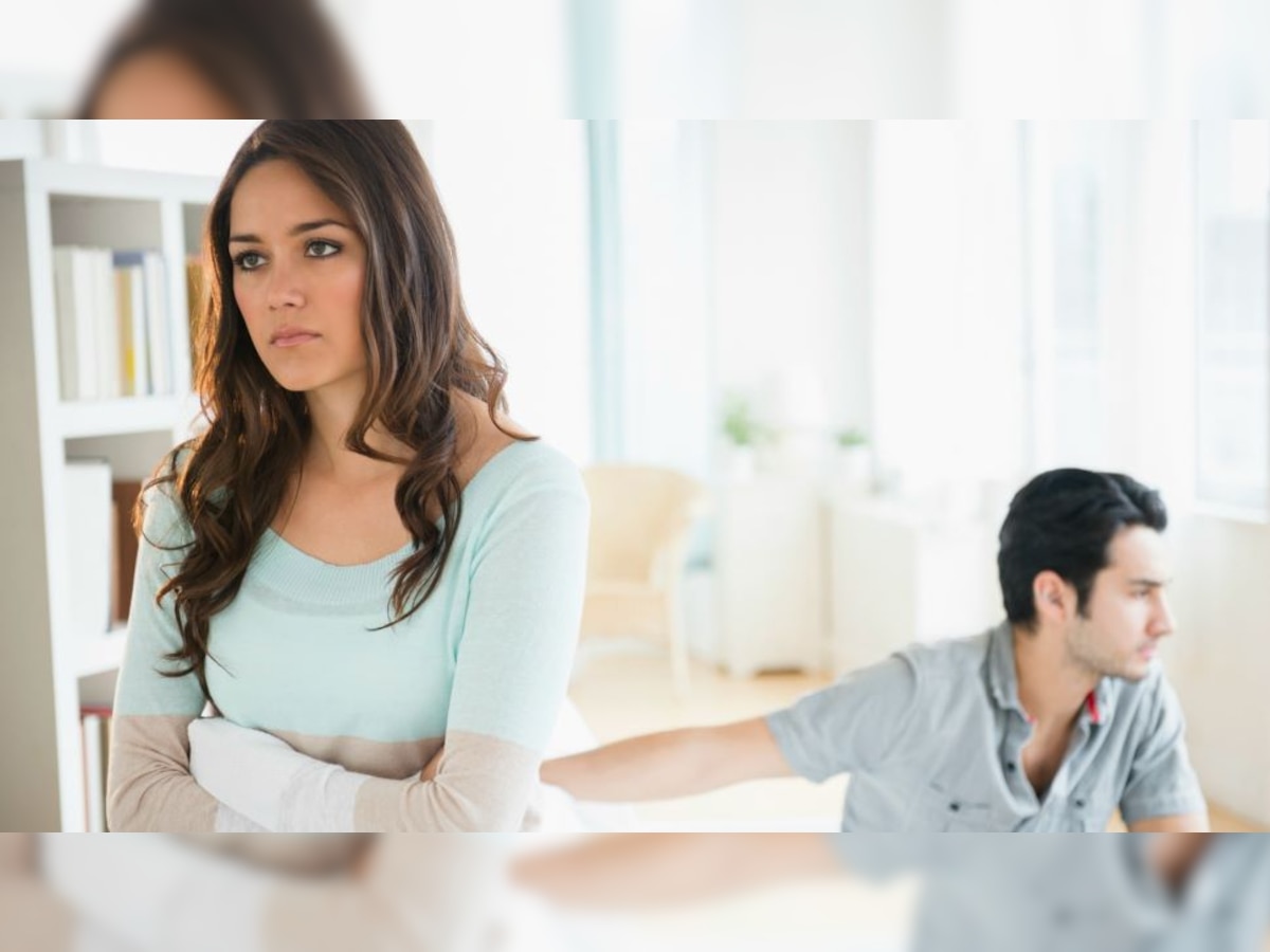Relationship Tips: पत्नी  को पसंद नहीं आती है पति की ये बातें, कहीं आप में तो नहीं है ये आदत
