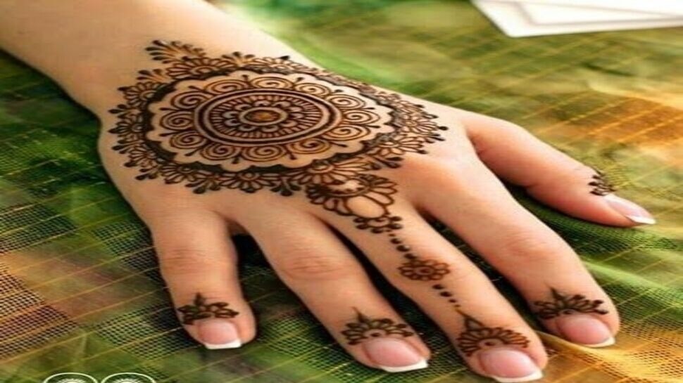 50+ Newest Bridal Mehndi Designs for Hands & Legs to Flaunt on Your Big Day  | Bridal Mehendi and Makeup | Wedding Blog