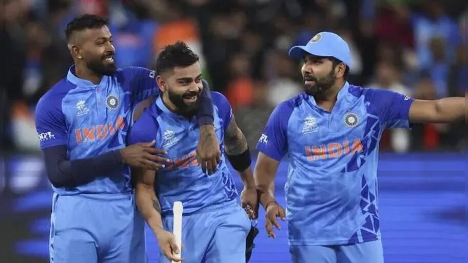 'अगले हफ्ते सेमीफाइनल खेलकर वापस आ जाएगी भारतीय टीम, वो कोई तीस मार ख़ान नहीं'