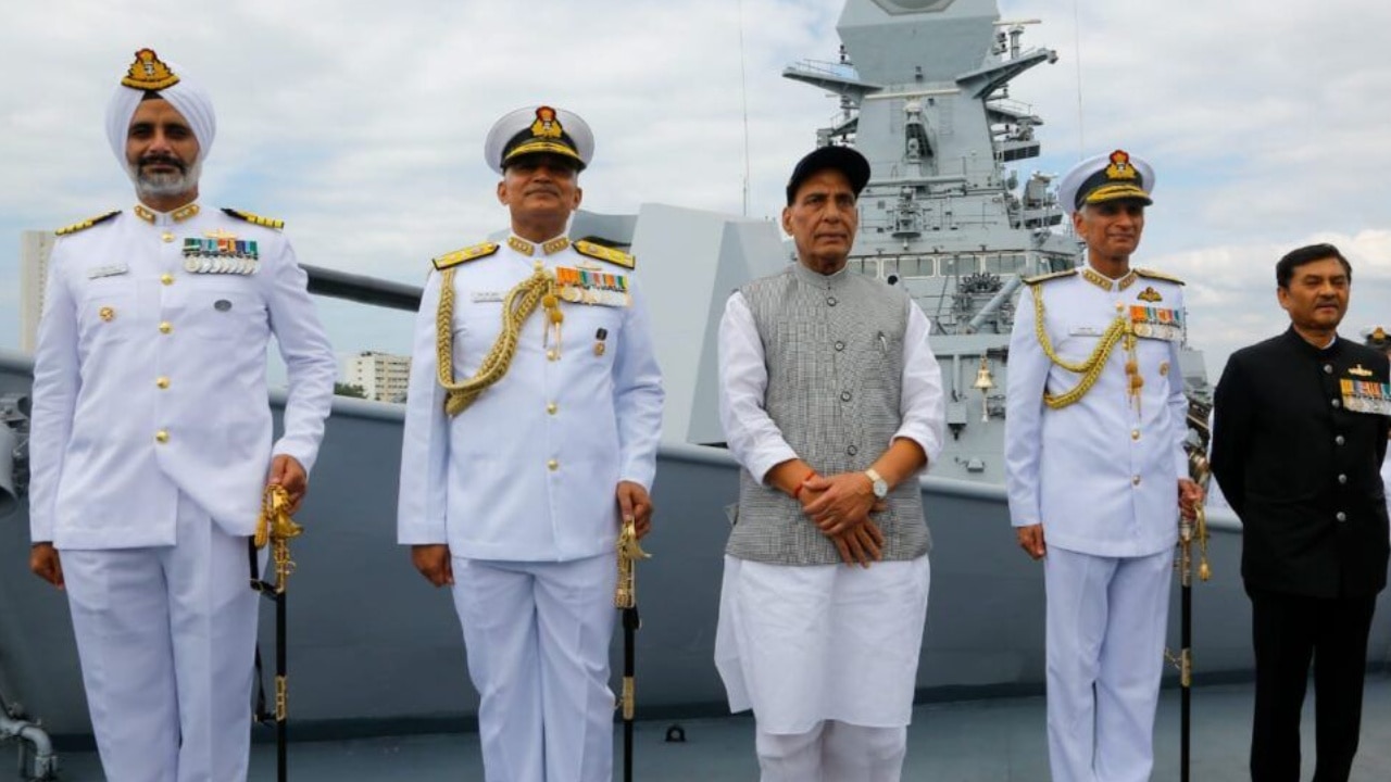 हिंद महासागर में चीन के बढ़ते प्रभाव के बीच समुद्री सीमा की समीक्षा करेंगे नौसेना अधिकारी