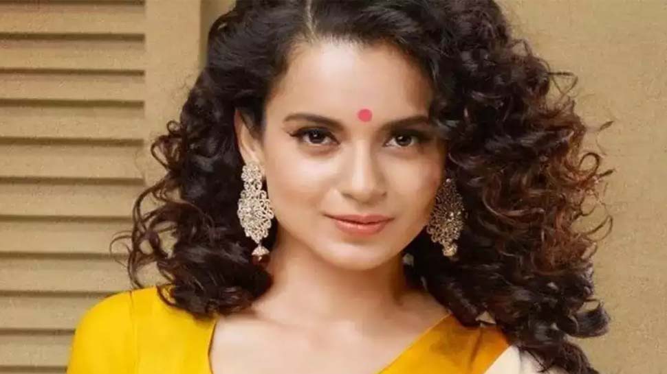 कंगना रनौत की हसरतें हो रही हैं जवान; सियासत में आने को लेकर दिया ये चौंकाने वाला बयान! कंगना रनौत की हसरतें हो रही हैं जवान; सियासत में आने को लेकर दिया ये चौंकाने वाला बयान!