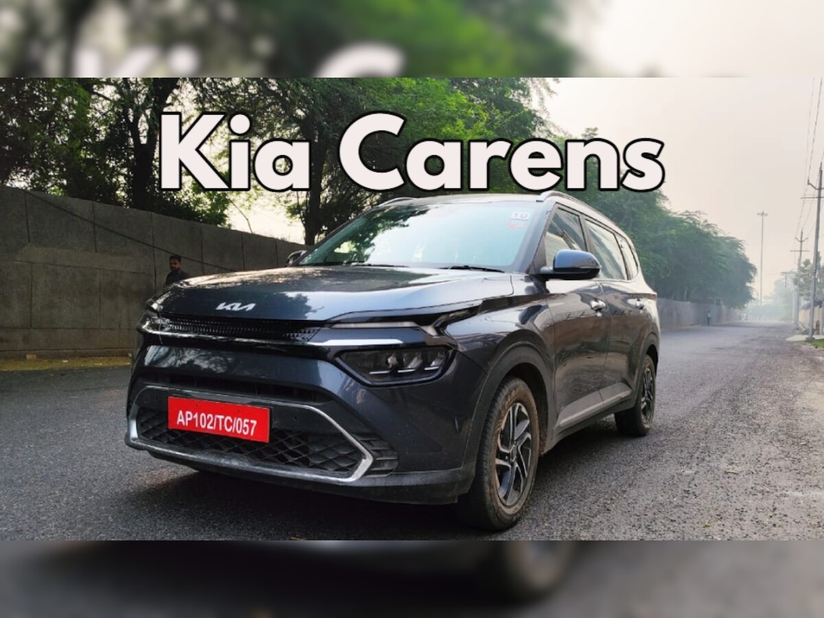 Kia Carens: इस 7 सीटर कार में फीचर्स की भरमार, पेट्रोल इंजन में भी माइलेज दमदार, मगर 2 कमियां भी