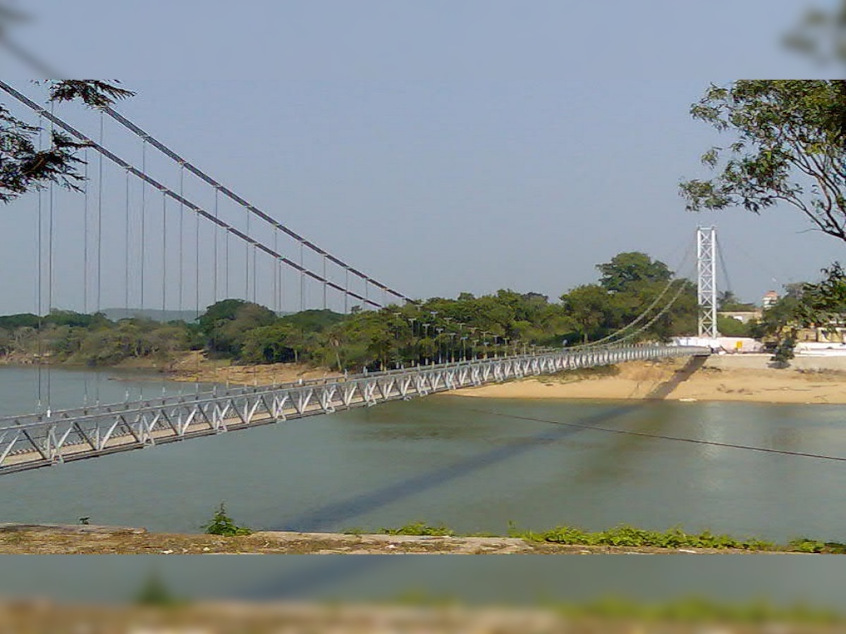 Cable bridge tragedy: ପୁଣି ଓଡ଼ିଶାର ଆଖି ଖୋଲି ଦେଲା ଗୁଜରାଟ ଟ୍ରାଜେଡି, ଏହି ଝୁଲାପୋଲ ଉପରେ ଲାଗିଲା କଟକଣା