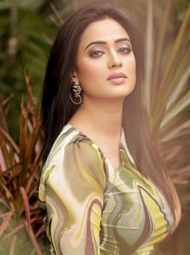 Shweta Tiwari glamorous look stunned her Fans amazing personality seen ...