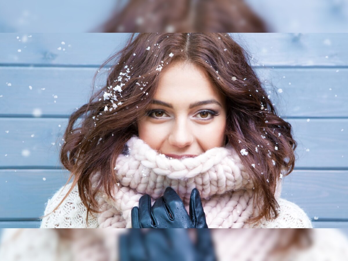 Winter Makeup Tips: सर्दी में होती है स्किन रूखी तो अपनाएं ये टिप्स और पाएं ग्लोइंग मेकअप 
