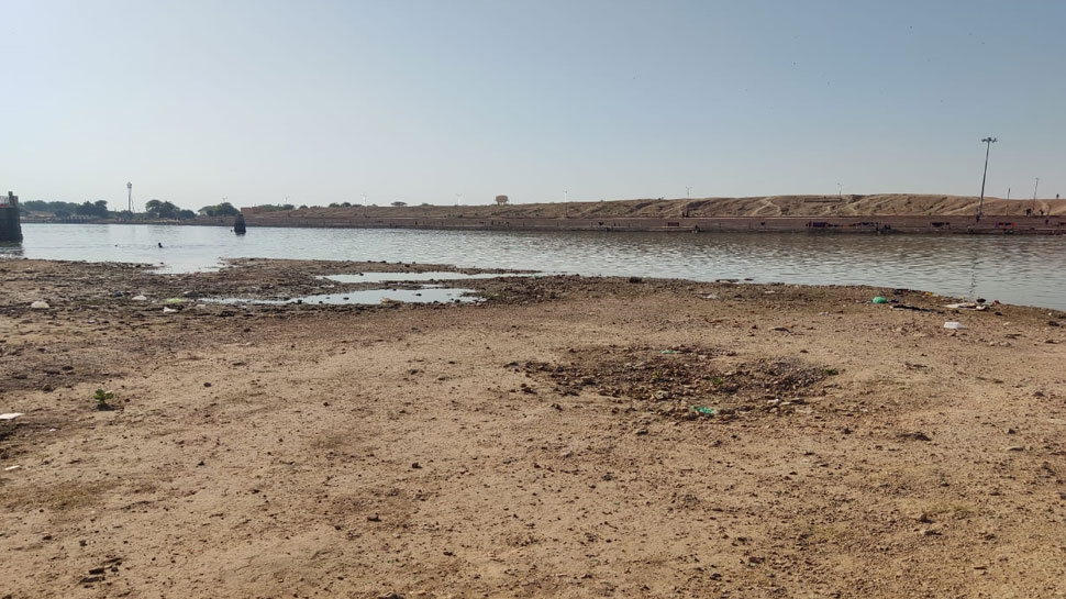 Rajasthan Water supply done in Ramsarovar pond and hundreds of devotees