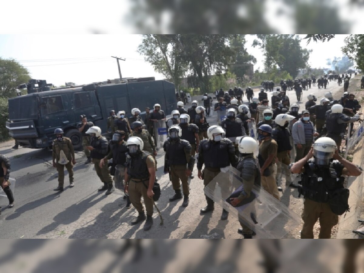 Dacoits attack Police: ଡକାୟତଙ୍କ ଆକ୍ରମଣରେ ୫ ପୋଲିସ ମୃତ, ୨୦ ଅପହୃତ