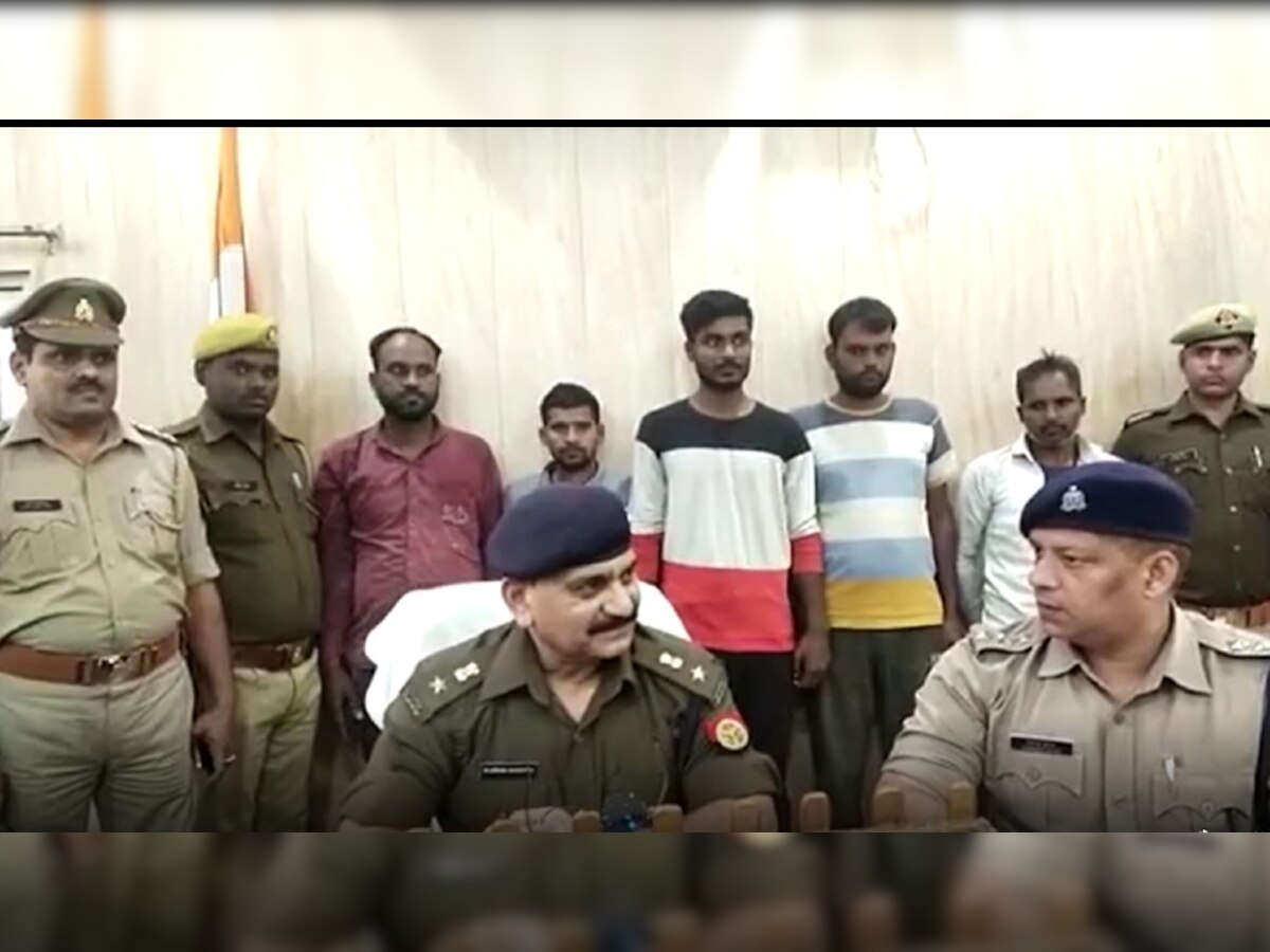 Barabanki: दो दरोगा समेत छह पुलिस कर्मियों पर चला एसपी का हंटर, सभी को किया सस्पेंड, जानिए मामला