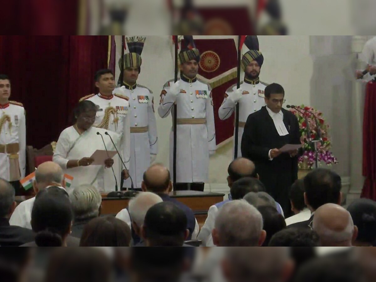 CJI takes oath: ଦେଶର ୫୦ତମ CJI ଚନ୍ଦ୍ରଚୂଡଙ୍କ ଅବସର ପୂର୍ବରୁ ଖାଲି ହୋଇଯିବ ସୁପ୍ରିମକୋର୍ଟ!