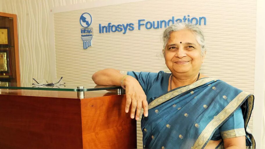 ऋषि सुनक की सास ने दामाद के लिए की दुआ; इस लीडर के पैर छूने पर कंट्रोवर्सी में फंस गईं थीं सुधा मूर्ति