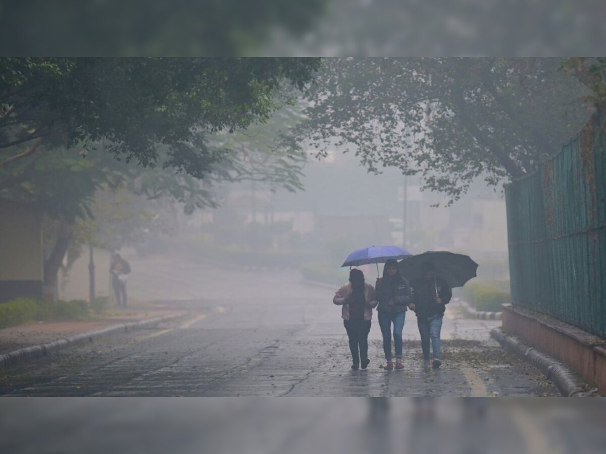 Delhi-NCR में आज बदलेगा मौसम का मिजाज, इन जगहों पर हो सकती है बरसात