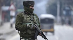 Jammu and Kashmir Encounter: शोपियां में एक आतंकवादी ढेर, जारी है सर्च ऑपरेशन