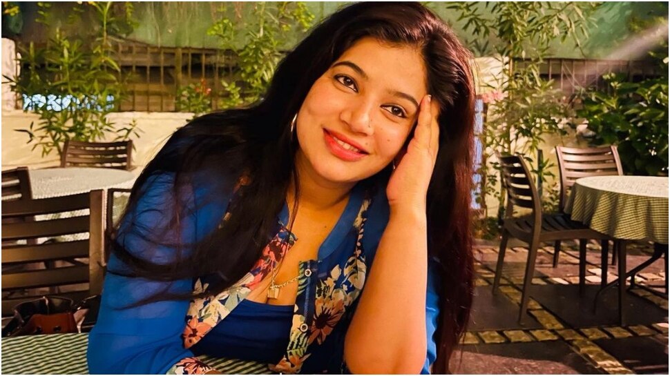 हिमाचल की लेडी अफसर हिमाचल की लेडी अफसर