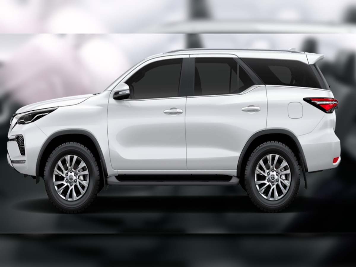 आ रही है नई Toyota Fortuner! भौकाल रहेगा पुराना लेकिन फीचर्स होंगे नए