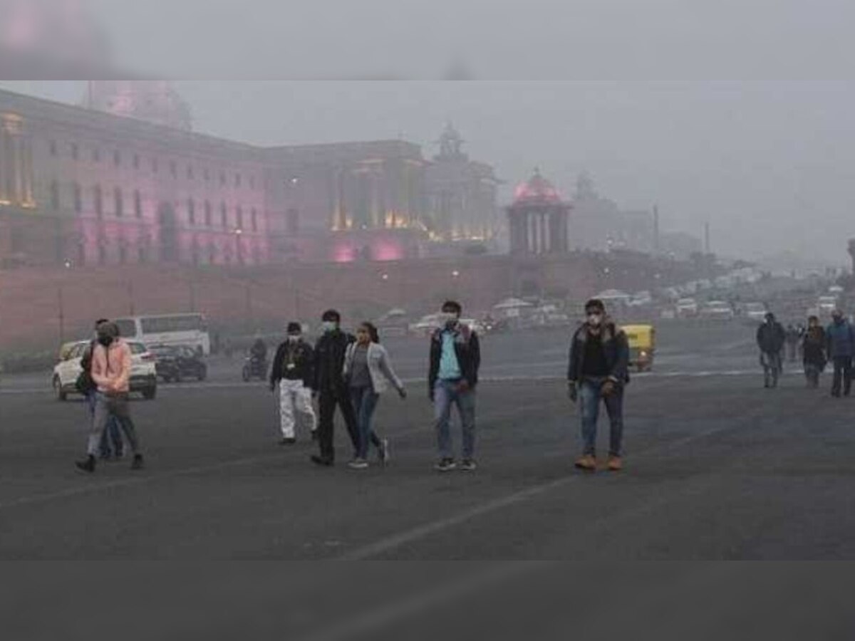 Weather Update: पहाड़ी इलाकों में बर्फबारी से दिल्ली-NCR में गिरा तापमान, जानें मौसम का हाल