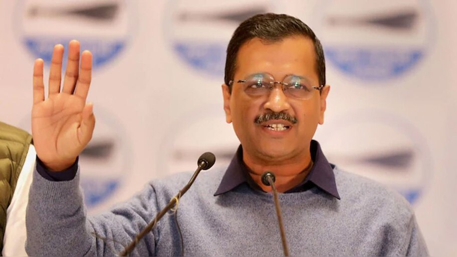 नामांकन वापस लेने पहुंचे AAP उम्मीदवार कंचन, पार्टी ने BJP पर लगाया किडनैप का आरोप