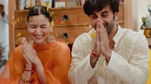 Alia-Ranbir Baby Name: ऐसा होगा आलिया-रणबीर की नन्ही परी का नाम, दादा ऋषि कपूर से है खास कनेक्शन