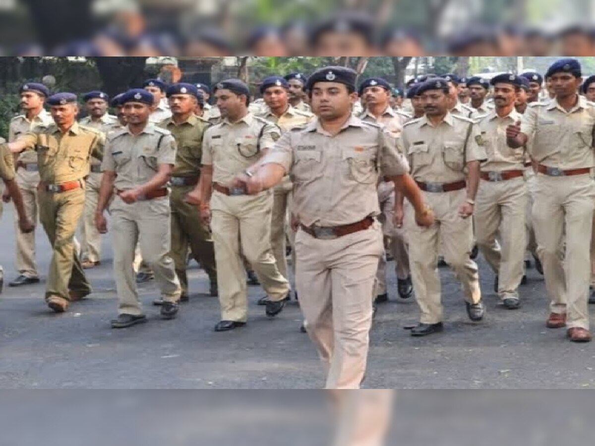 10 हजार पुलिसकर्मियों को नीतीश कुमार ने सौंपा नियुक्ति पत्र, बोले- जल्द होगी 44 हजार स्वीकृत पदों पर बहाली