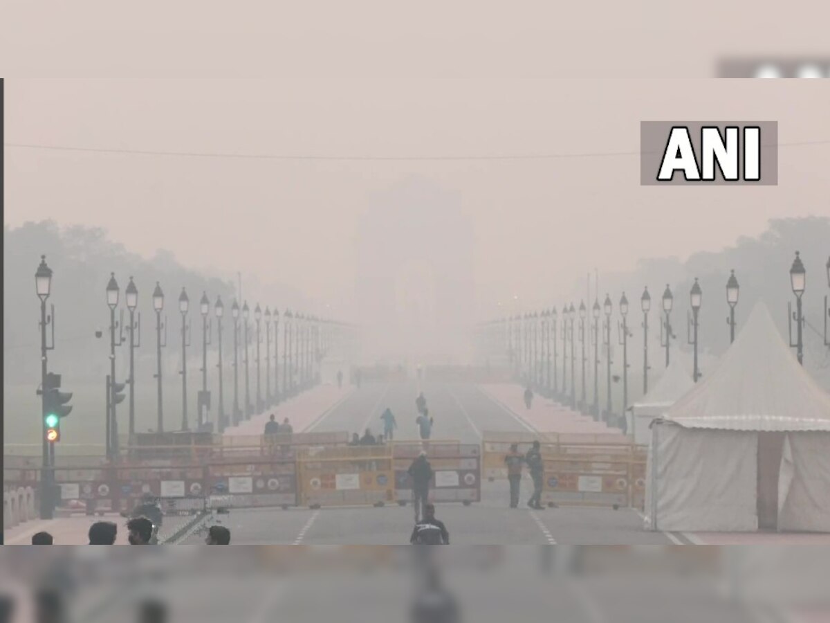 Weather Update: Delhi-NCR में पहले से कम हुआ प्रदूषण, पहाड़ी इलाकों में बर्फबारी के बीच अब बढ़ेगी ठंड