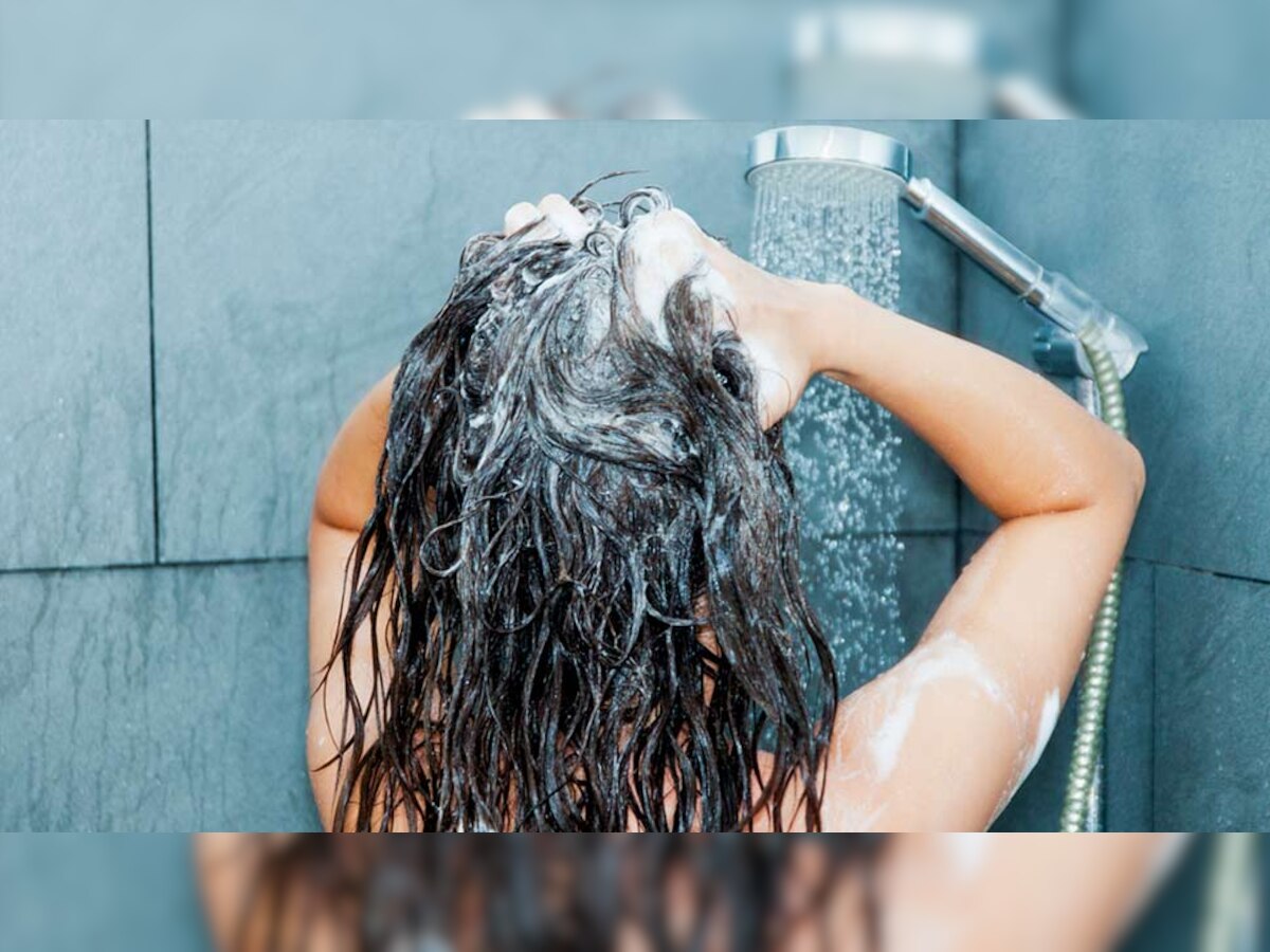 Bathing Mistakes: सर्दियों में नहाते वक्त कभी न करें ये बड़ी गलती, आपकी जान को हो सकता है खतरा