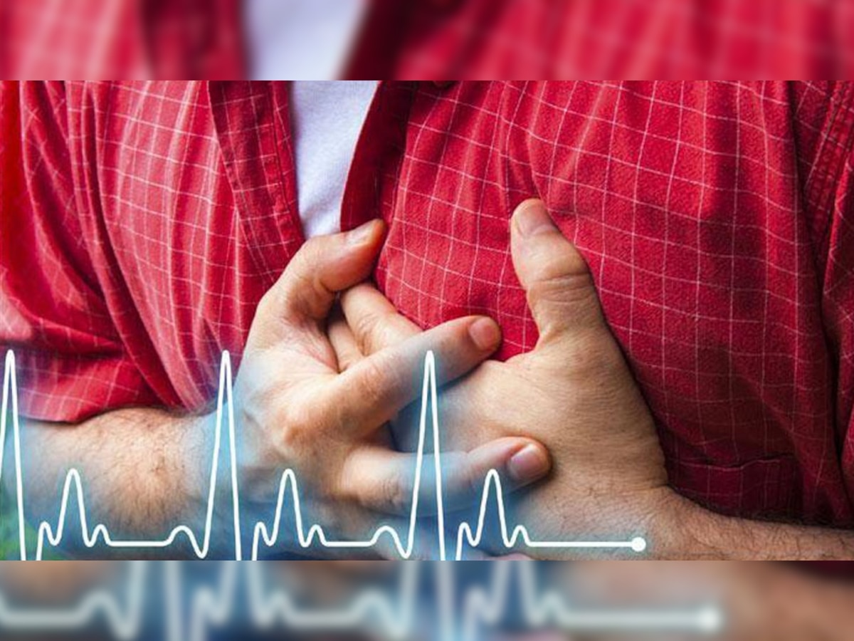 Heart Attack Symptoms: अगर शरीर में दिखने लगें ये संकेत तो हो जाएं अलर्ट, हार्ट अटैक के हो सकते हैं लक्षण, तुरंत शुरू कर दें ये उपाय