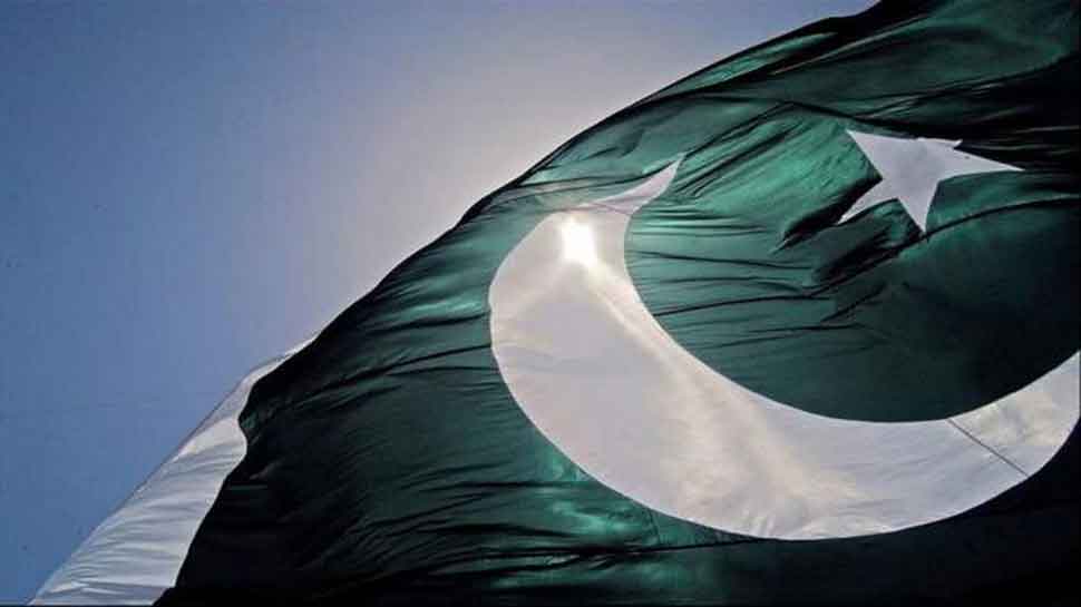 Pakistan Economy: पाकिस्तान डिफॉल्टर होने के करीब, लड़खड़ाई अर्थव्यवस्था, अब क्या है सरकार के सामने रास्ता?