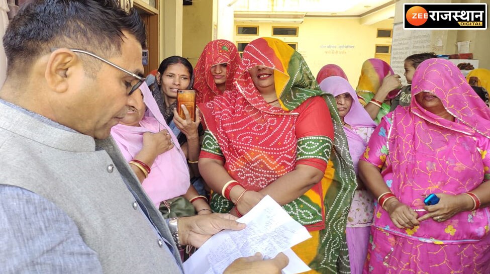 Bhilwara: मांडल राजस्व मंत्री रामलाल जाट ने गांवों में सुनीं लोगों की समस्याएं 