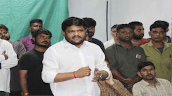 Gujarat: वीरमगाम सीट से पहली बार चुनाव लड़ रहे हार्दिक पटेल के लिए आसान नही है राह