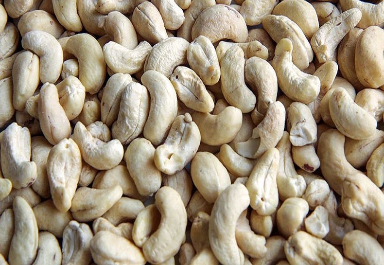 cashew health benefits hair diabetes strong bone weight loss tips skin care