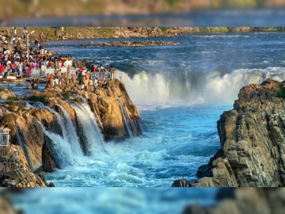 Romantic Destinations: Planning to go on a romantic date in September? So explore these beautiful places