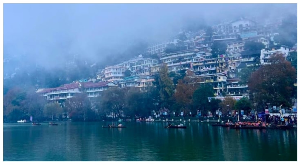 Nainital Travel: सर्दियों में मन मोह लेगा नैनीताल का नजारा, इस तरह करें ट्रिप की पूरी प्लानिंग