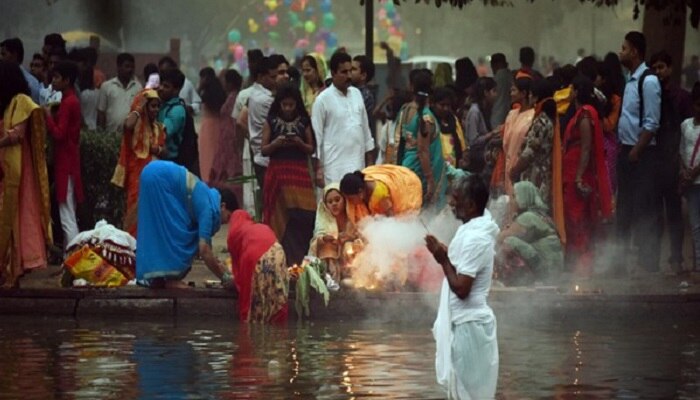 Margsheersh Amavasya 2022: जानिए मार्गशीर्ष अमावस्या के दिन स्नान-दान का महत्व, व्रत-पूजा की सही विधि