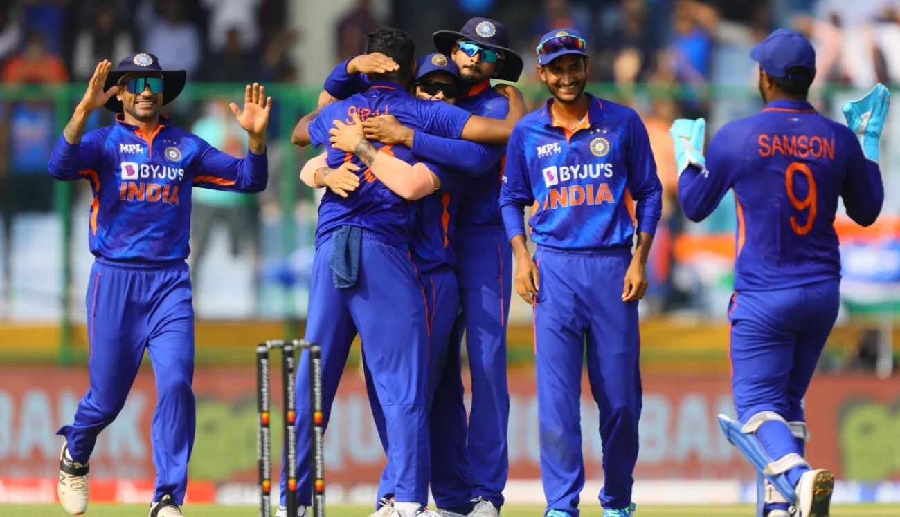 IND vs NZ: पूरी वनडे सीरीज में पानी पिलाते नजर आएंगे टीम इंडिया के ये 3 खिलाड़ी, करनी पड़ेगी बेंच गर्म
